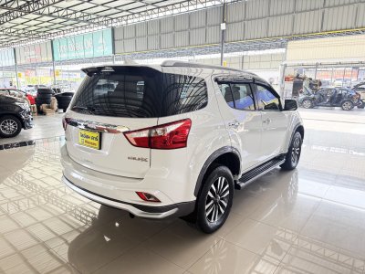 Isuzu MU-X 3.0 The Iconic 2WD (ปี 2018) SUV AT