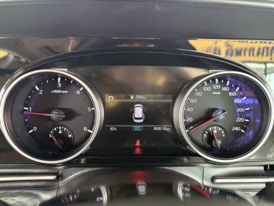 Kia Carnival 2.2 SXL (ปี 2021) Wagon AT
