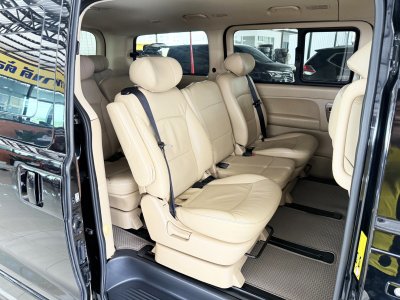 Hyundai H-1 2.5 Deluxe (ปี 2021) Wagon AT