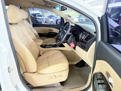 Kia Grand Carnival 2.2 EX (ปี 2019) Wagon AT