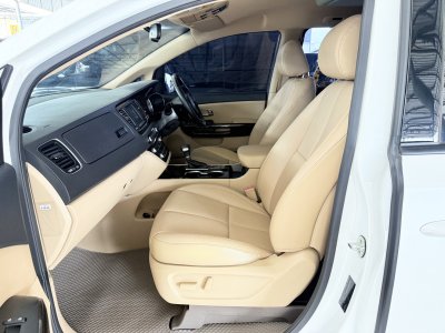 Kia Grand Carnival 2.2 EX (ปี 2019) Wagon AT