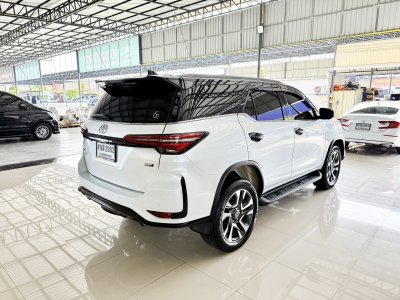 Toyota Fortuner 2.4 Legender (ปี 2023) SUV AT - 4WD