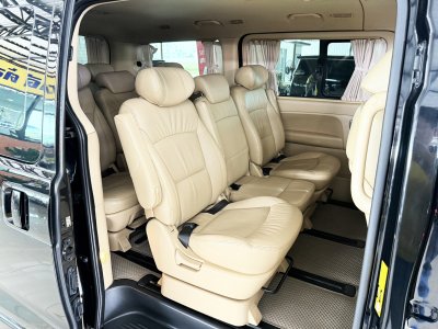 Hyundai H-1 2.5 Deluxe (ปี 2018) Wagon AT