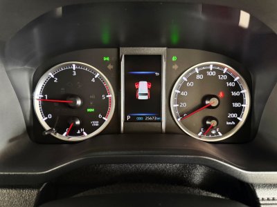 Toyota Majesty 2.8 Premium (ปี 2021) Wagon AT