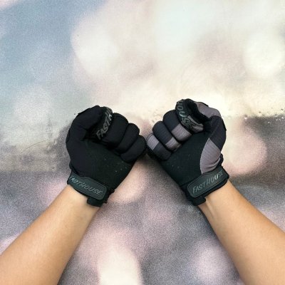 FASTHOUSE SPEED STYLE AKIN GLOVE BLACK GRAY