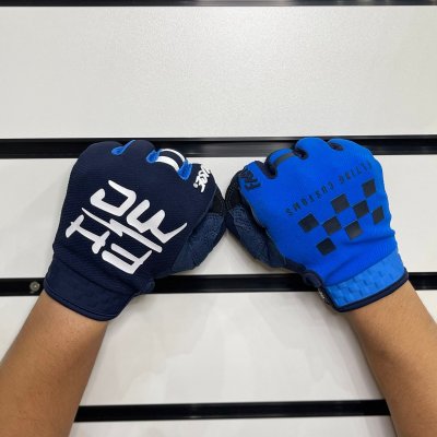 FASTHOUSE SPEED STYLE HOT WHEELS GLOVE ELECTRIC BLUE