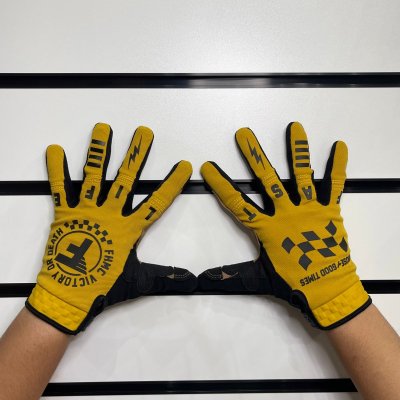 ถุงมือไบท์เกอร์ FASTHOUSE SPEED STYLE SANGUARO GLOVE VINTAGE GOLD