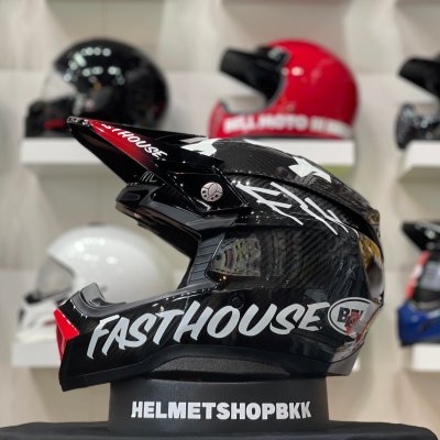 BELL MOTO-10 SPHERICAL FASTHOUSE PRIVATEER GLOSS BLACK/RED