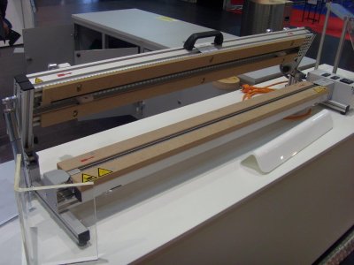 Heat Batten | Plastic Sheet Bending Table