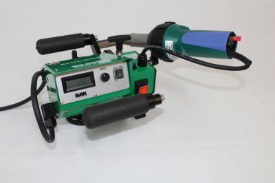 SteepOn | Roofing welder for challenging pitched and sloped surfaces.