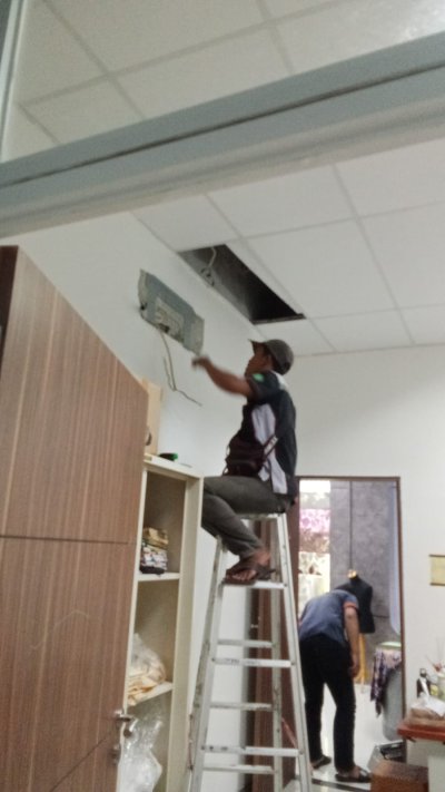 Layanan Service AC Casette 2 - 3 PK