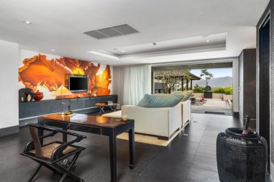 Spa Pool Penthouse  Layan Hills