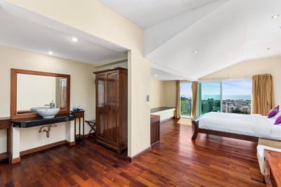 Villa Yoosook | Sea View Patong