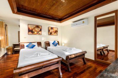Villa Yoosook | Sea View Patong