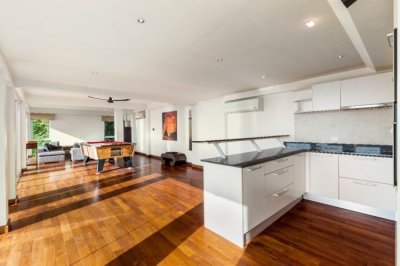 Villa Yoosook | Sea View Patong