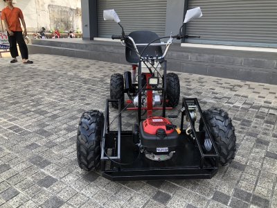 รถตัดหญ้านั่งขับ M4 Pro - X