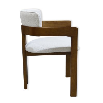 Monine chair
