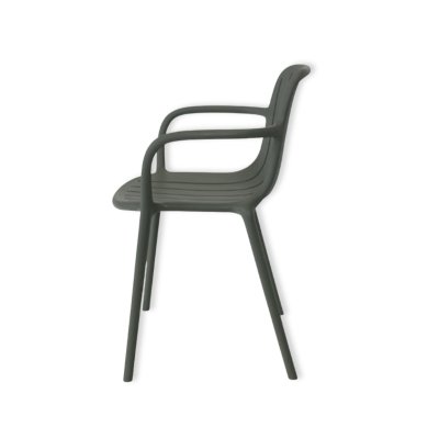 Carl plastic chair