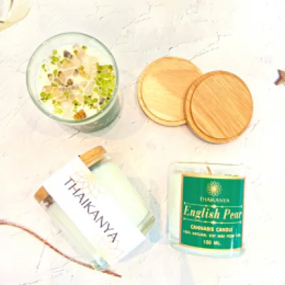 เทียนหอม CBD & อัญมณี: กลิ่นหอมลูกแพร์อังกฤษฟรีเซีย