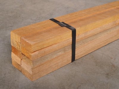 Nไม้ยางนา 1.1/2"x3"x2.5ม.