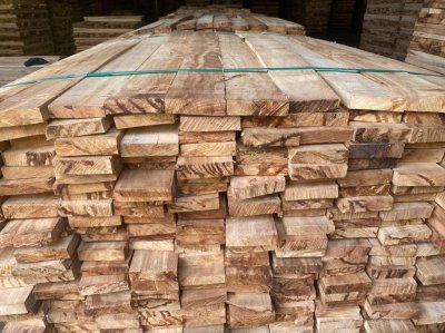 Nไม้ยางนา 1.1/2"x3"x2.5ม.