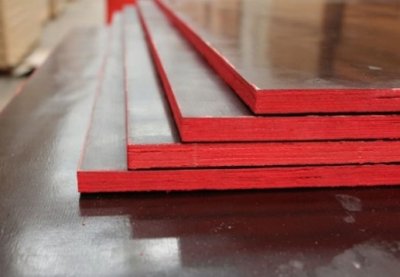 ไม้อัดตีแบบสีดำ 20มม.AA