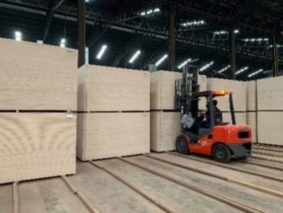 ไม้อัดยาง 15มม.A