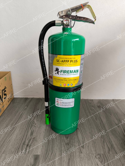 เครื่องดับเพลิงชนิดเคมีสูตรน้ำ SC AFFF PLUS ถังเขียว ยี่ห้อ FIRE MAN