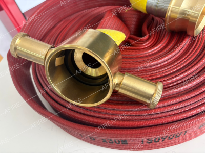 "KANTO" สายส่งน้ำกับเพลิง PVC ชนิดยางในไตร 3 ชั้น (RED) ISO 9001:2000