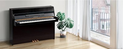 อัพไรท์เปียโน Yamaha