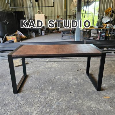 งานไม้แท้  โต๊ะกลางโซฟา โต๊ะกาแฟ KADStudio งานไม้แท้ ทำจากเหล็กสไตล์ลอฟท์ 85x40x40 ซม. เหล็กดำ ไม้สีโอ๊ค