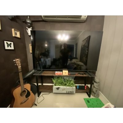 KADStudio ชั้นวางทีวีไม้โอ๊คขาเหล็กดำ (K163)