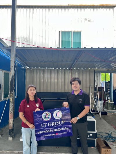 เครื่องตัดและแกะสลักCo2 1325