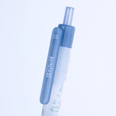 ยกกล่อง 36 ชิ้น Quantum Stitch STBP-03,STBP-04 ปากกาลูกลื่น หมึกสีน้ำเงิน 0.5 mm. คละลาย