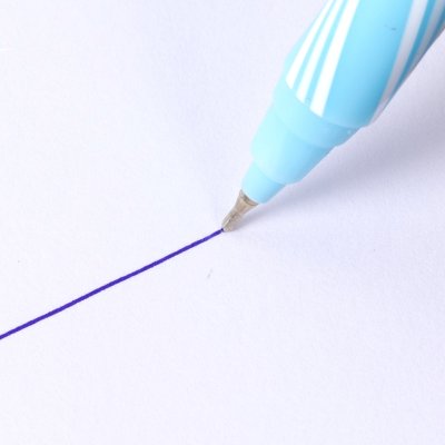 ยกแพ็ค 10 ชิ้น Elfen Liso Sweet ปากกาลูกลื่น หมึกสีน้ำเงิน 0.5 mm. คละสี