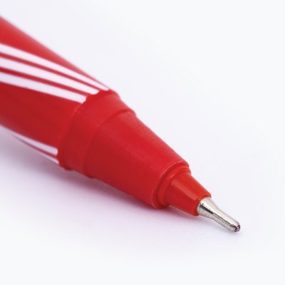 ยกแพ็ค 10 ชิ้น Elfen Liso Red ปากกาลูกลื่น หมึกสีแดง 0.5 mm.