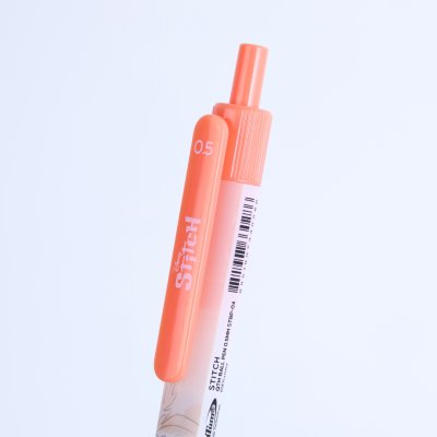 ยกกล่อง 36 ชิ้น Quantum Stitch STBP-03,STBP-04 ปากกาลูกลื่น หมึกสีน้ำเงิน 0.5 mm. คละลาย