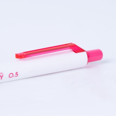 ยกแพ็ค 4 ชิ้น Quantum Bunny Daiichi Gel Pastel ปากกาหมึกเจล 0.5 mm.