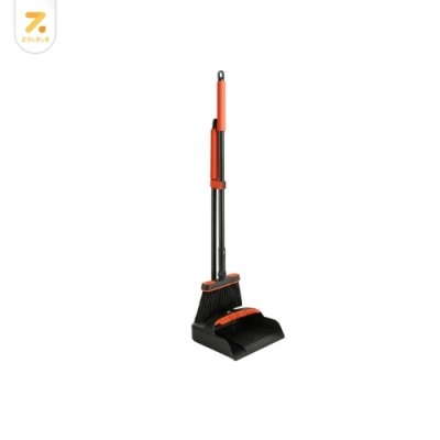 ZOLELE ชุดไม้กวาด C7 ที่โกยขยะมาพร้อมฝาโปร่งมองเห็นชัด 2 IN 1 ขนไม้กวาดหนา 4 ชั้น มีซี่ช่วยขจัดขยะจากขนแปรง หมุนได้ 180 องศา