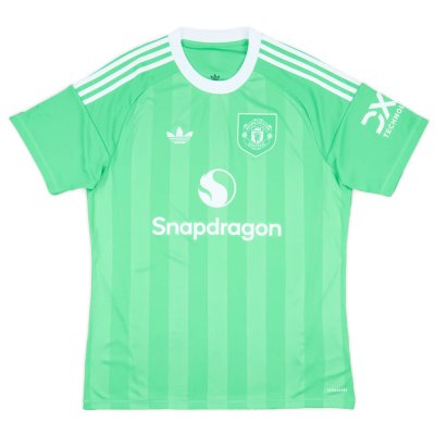 Manchester United 2025/26 Third Goalkeeper Shirt