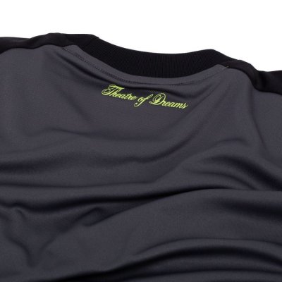 Manchester United 2025/26 Home Goalkeeper Shirt