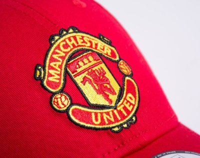 Manchester United Essential Red 9FORTY Cap