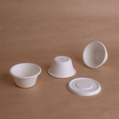 ถ้วยน้ำจิ้มชานอ้อยพร้อมฝา ขนาด 2 Oz. ถ้วยน้ำจิ้มชานอ้อยพร้อมฝา ขนาด 2 Oz.