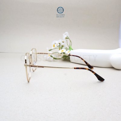 Chapter One รุ่น H8256