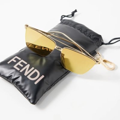 FENDI - BAGUETTE - FE40110U 30L/59 HF