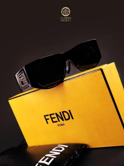 FENDI รุ่น FE401091I FENDI รุ่น FE401091I