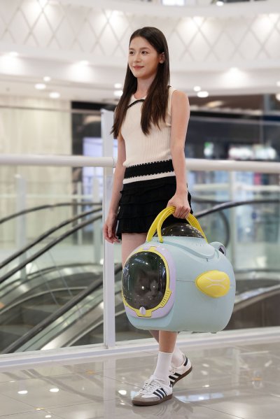 Aimile รถเข็นติดแอร์ สำหรับน้องหมา น้องแมว Aimile รถเข็นติดแอร์ สำหรับน้องหมา น้องแมว