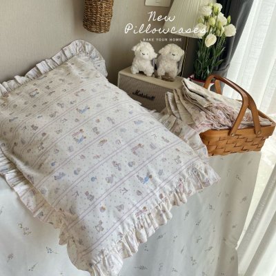 Lace Reverie Ruffled Pillowcases