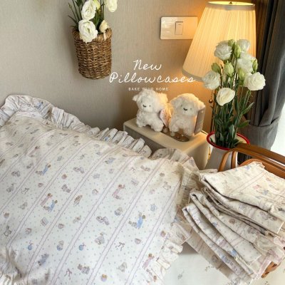 Lace Reverie Ruffled Pillowcases