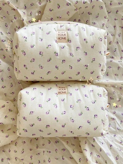 Cream Vintage Floral Pouch bag